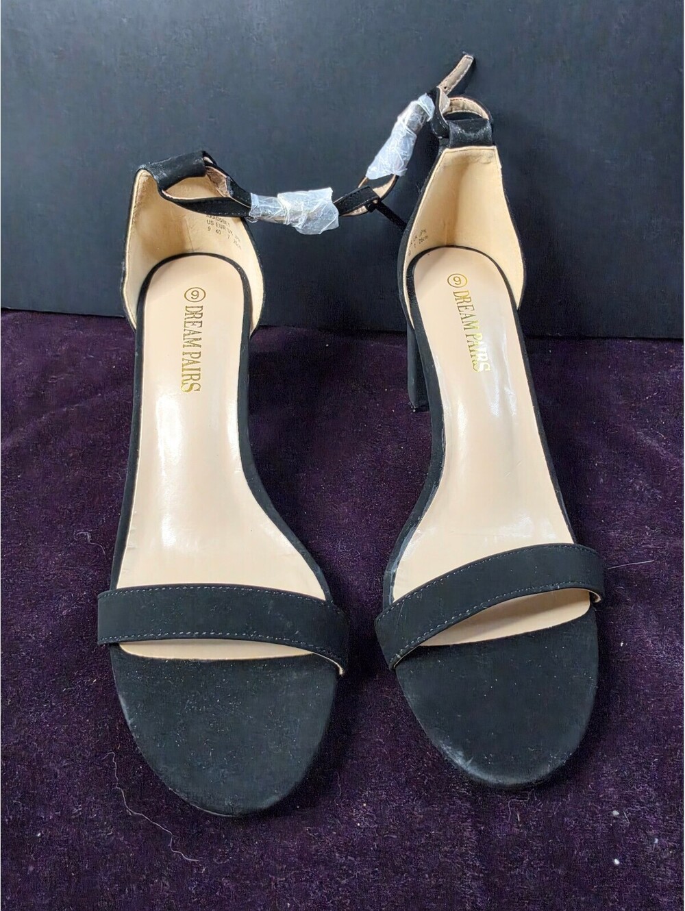 Dream Pairs Black Suede Block Heel Sandals Size 29